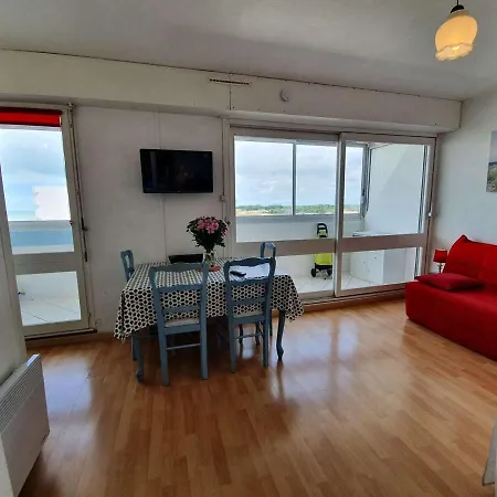 Appartement Au Bord De Pour 4 à - Fr-1-224c-418 *