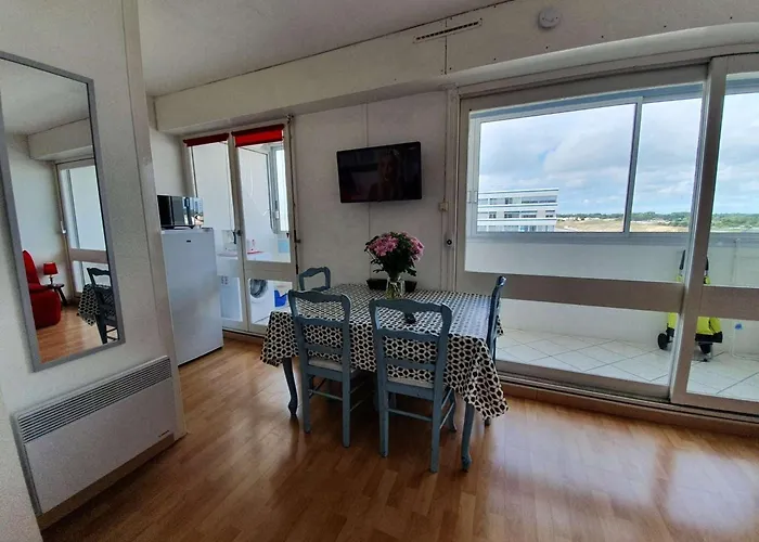Appartement Au Bord De Pour 4 à - Fr-1-224c-418 *